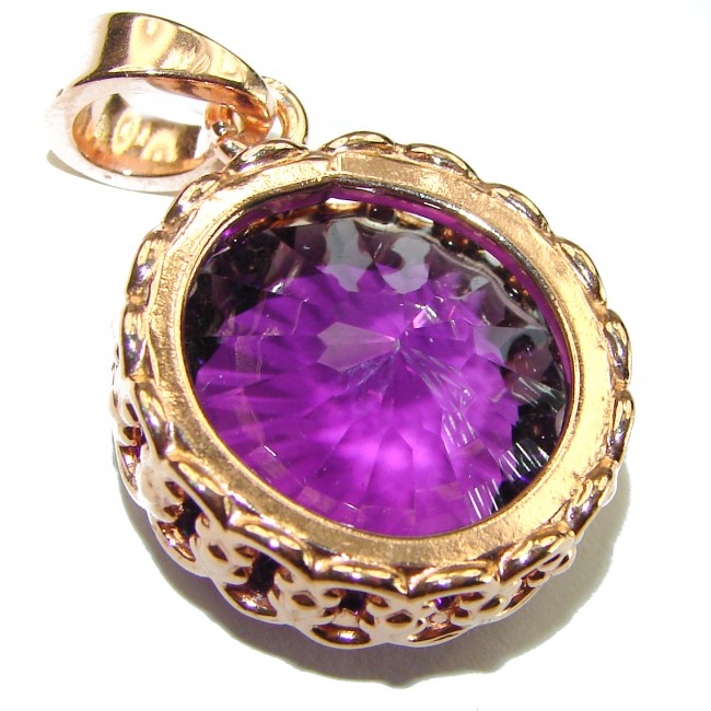 Vintage Design 22.5 carat round cut Amethyst 14K Gold over .925 Sterling Silver handcrafted Pendant - photo 2