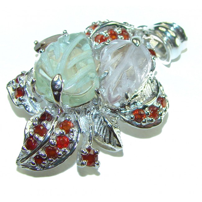 Natural 18.5 carat carved Green Amethyst .925 Sterling Silver handcrafted Pendant - photo 2