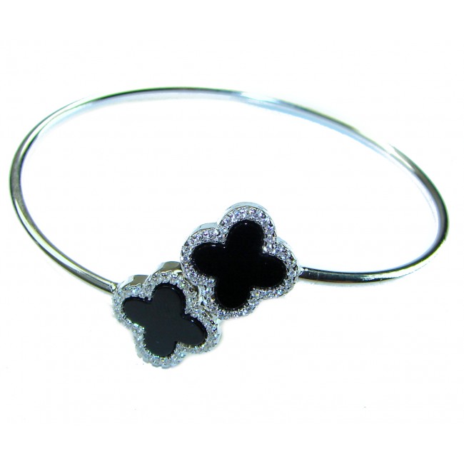 A black four-leaf clover Onyx .925 Sterling Silver handcrafted Bracelet