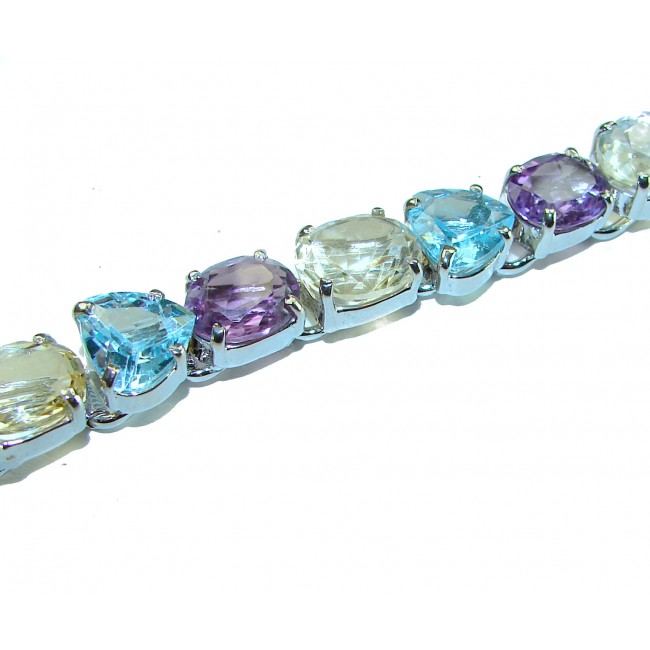 Captivating allure of this gemstone - Natural 138.5 carat Multigems .925 Sterling Silver handcrafted Statement Bracelet
