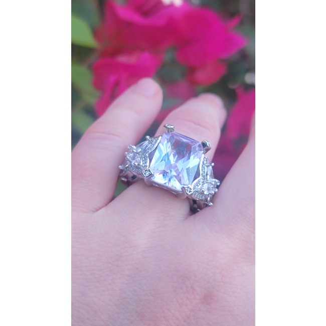 Extravaganza 19.9 carat White Topaz .925 Sterling Silver handcrafted OVERSIZED Statement ring size 6 3/4