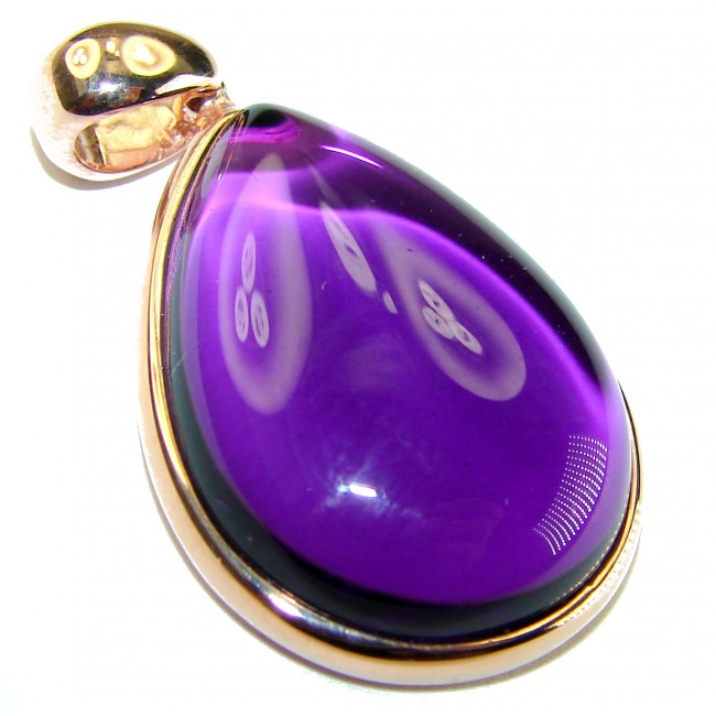 Beautiful Simplicity 17.5 carat Amethyst 14K Gold over .925 Sterling Silver handcrafted Pendant