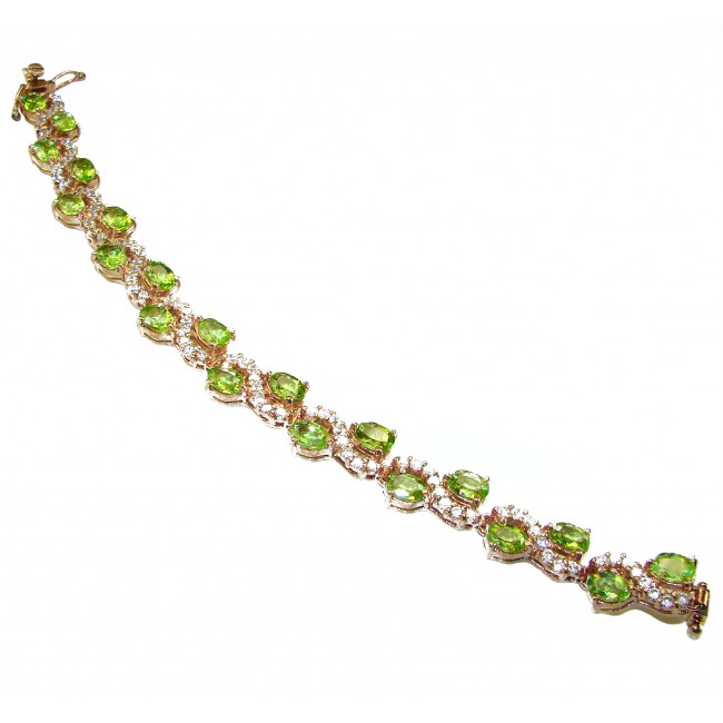 Great Masterpiece 61.2 carat genuine Peridot from Arizona 18k Gold over .925 Sterling Silver handmade Statement Bracelet
