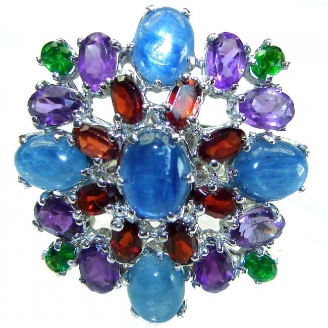 Blue Wonderland 18.5 carat Authentic Kyanite .925 Sterling Silver handcrafted Ring size 8