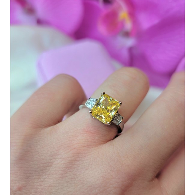4.5 carat Priness cut Yellow Sapphire .925 Sterling Silver handcrafted ring; s. 7 - photo 1