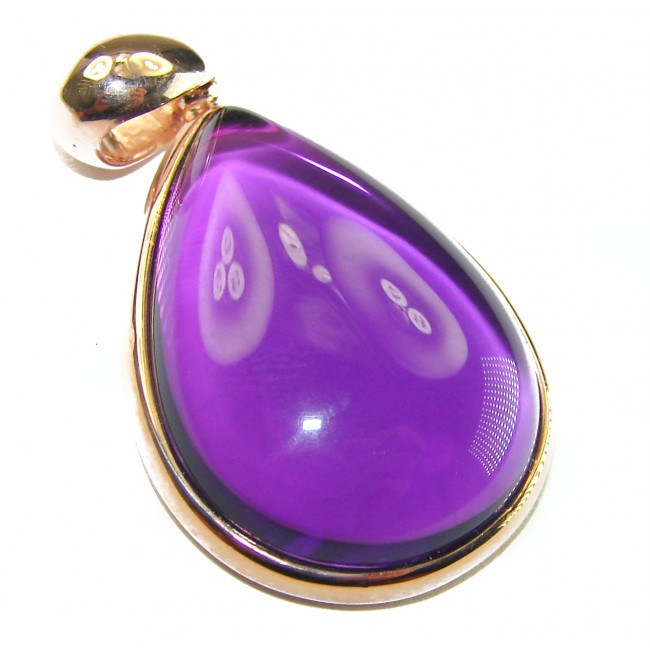 Beautiful Simplicity 17.5 carat Amethyst 14K Gold over .925 Sterling Silver handcrafted Pendant