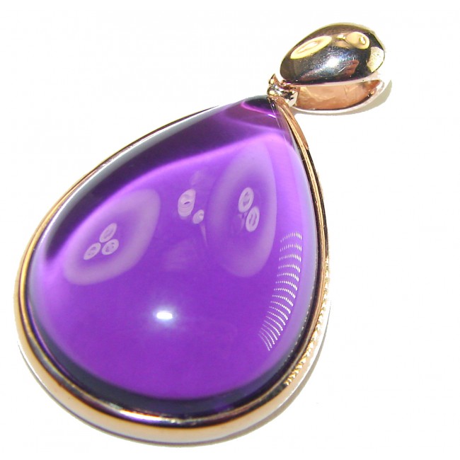 Beautiful Simplicity 17.5 carat Amethyst 14K Gold over .925 Sterling Silver handcrafted Pendant