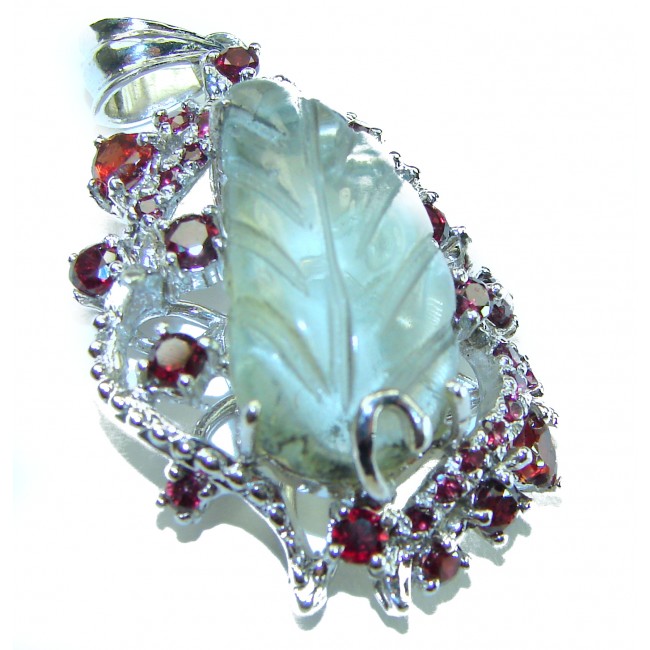 Back to Nature 22.5 carat carved Green Amethyst Garnet .925 Sterling Silver handmade Pendant - photo 3