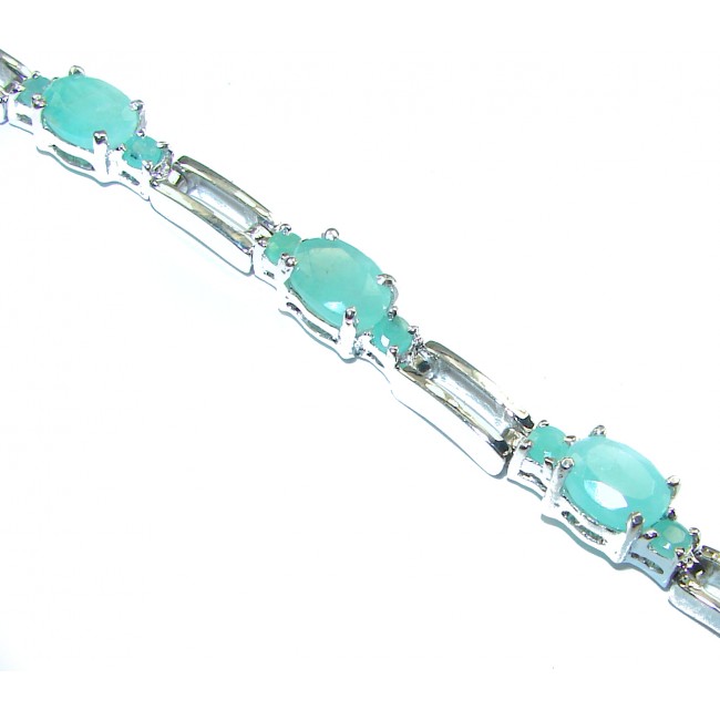 Timless Treasure 17.5 carat Colombian Emerald .925 Sterling Silver handcrafted Bracelet - photo 2