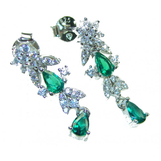 Vintage style - Timless Treasure 4.5 carat Chrome Diopside .925 Sterling Silver handcrafted earrings