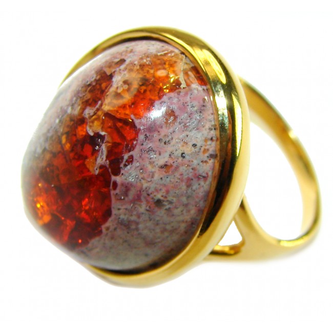 Golden River best quality 23.4 carat Mexican Opal 18K Gold over .925 Sterling Silver handmade ring 9 1/4 - Close-up of 23.4 carat Mexican Opal set in 18K gold ring.
