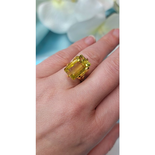 11.8 carat Genuine oval cut Lemon Quartz 14K Gold over .925 Sterling Silver handcrafted ring size 7 1/4 - Lemon Quartz ring on hand, large stone in close-up, 14K Gold setting.