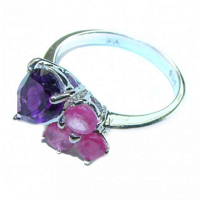4.2 carat Amethyst .925 Sterling Silver Handcrafted Ring size 5 - Side view of 4.2 carat amethyst sterling silver ring