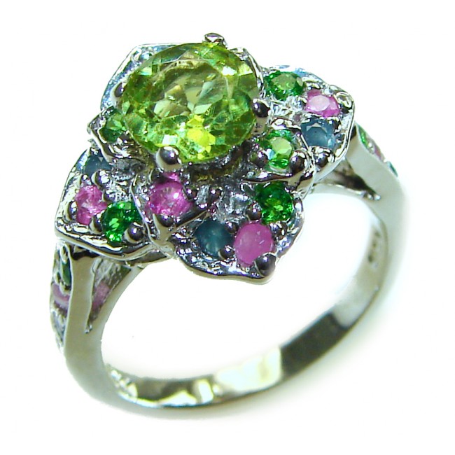 Floral design authentic 11.9 carat Peridot .925 Sterling Silver handmade Ring s. 4 3/4