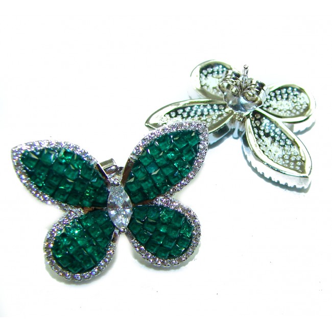 Incredible Butterflies genuine 15.2 carat Emerald .925 Sterling Silver handcrafted Earrings - Butterfly brooches with emeralds and diamonds, front view close-up