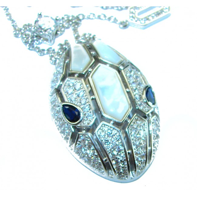 Great Masterpiece Snake's Head genuine 4.1 carat Sapphire Blister Pearl .925 Sterling Silver handmade necklace - Close-up of Great Masterpiece Snake's Head with 4.1 carat Sapphire.