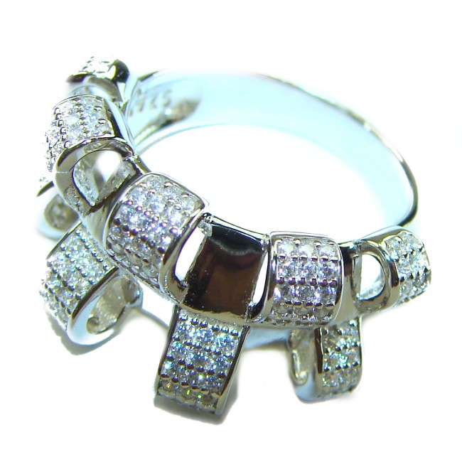 Extravaganza 9.8 carat White Topaz .925 Sterling Silver brilliantly handcrafted ring s. 6 3/4