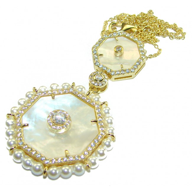 Precious natural creamy Blister Pearl 14K Gold over .925 Sterling Silver Necklace - Close-up view of Blister Pearl pendant in 14K gold with chain.