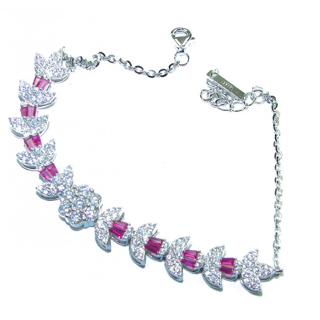 Art Deco - Luxurious natural 4.5 carat Ruby .925 Silver handcrafted bracelet - Art Deco 4.5 carat Ruby bracelet, top view showing clasp and design details.
