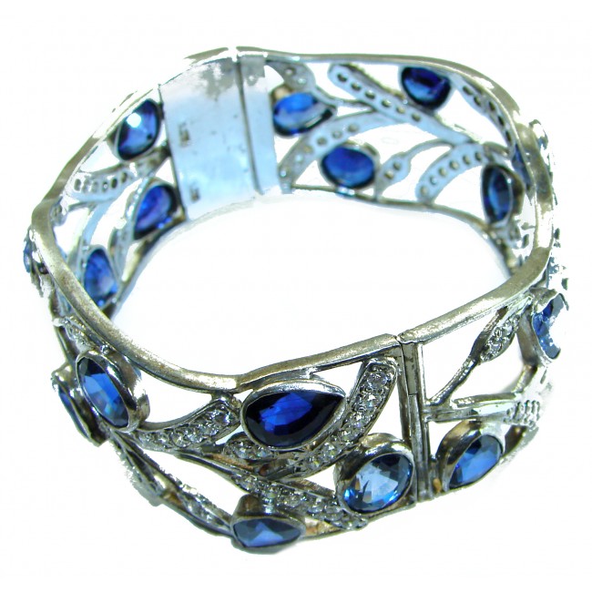Blue Melody 85.2 carat - natural Sapphire .925 Sterling Silver handmade bangle Bracelet