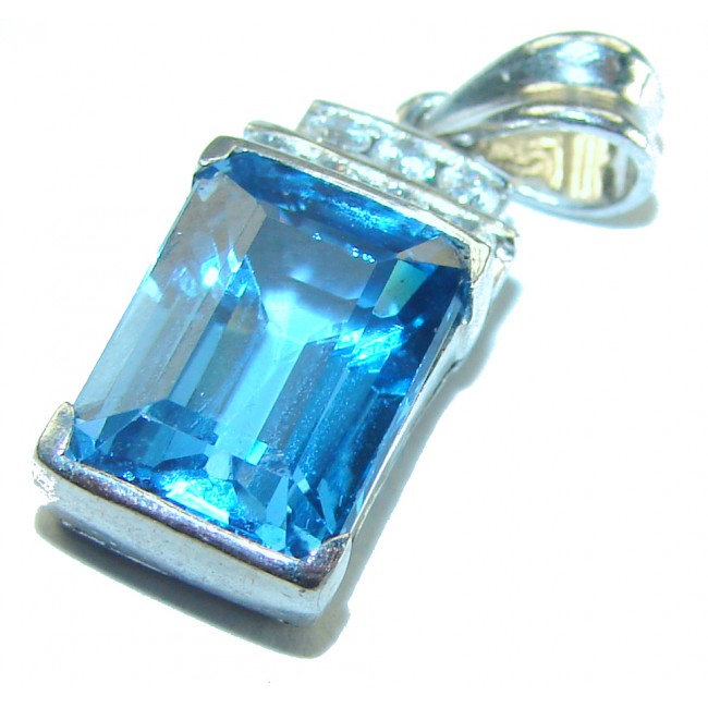 Purity 4.8 carat authentic Swiss Blue Topaz .925 Sterling Silver handmade pendant - Close-up of Swiss Blue Topaz pendant on .925 sterling silver mount.