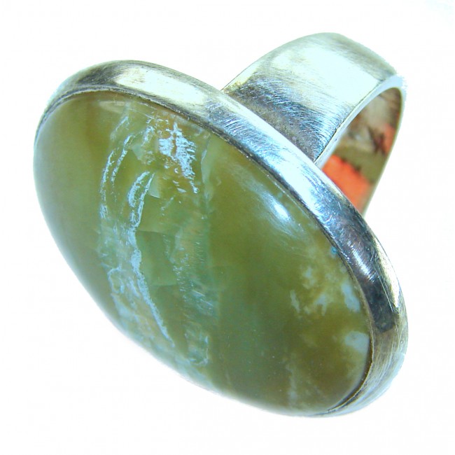 Peruvian Opal .925 Sterling Silver handcrafted ring; s. 7 - Close-up of Peruvian Opal .925 Sterling Silver ring, size 7.