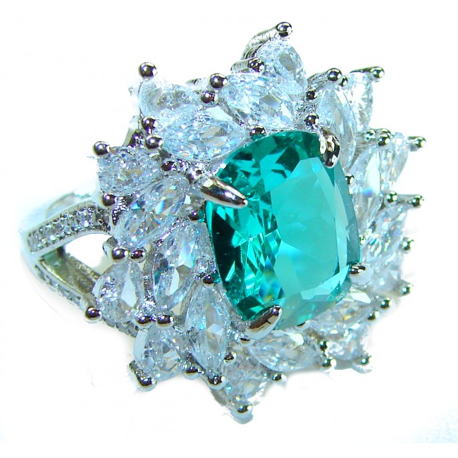 Luxurious 6.5 ctw Colombian Emerald .925 Sterling Silver handcrafted Statement Ring size 7 1/2 - Close-up of luxurious Colombian emerald sterling silver ring.