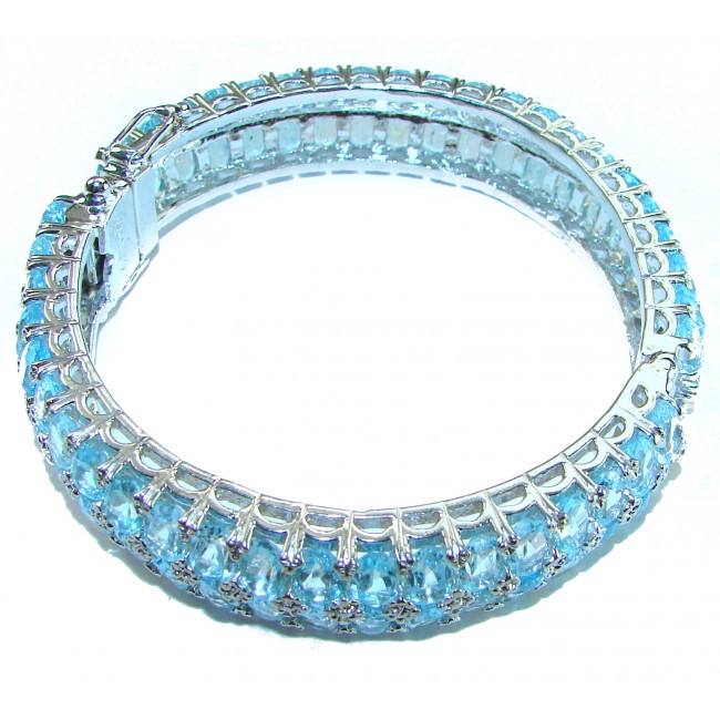 Atlantica - One of the kind 58.5 carat genuine Swiss Blue Topaz .925 Sterling Silver handmade bangle Bracelet