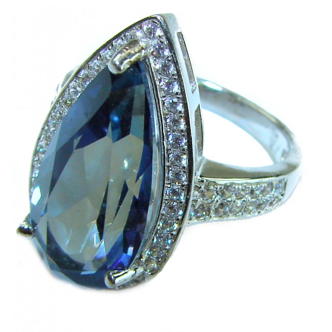 Blue Dream18.5 carat London Blue Topaz .925 Sterling Silver Perfectly handcrafted Ring s. 8
