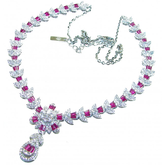 Art Deco - Luxurious natural 22.5 carat Ruby .925 Sterling Silver handmade Statement necklace