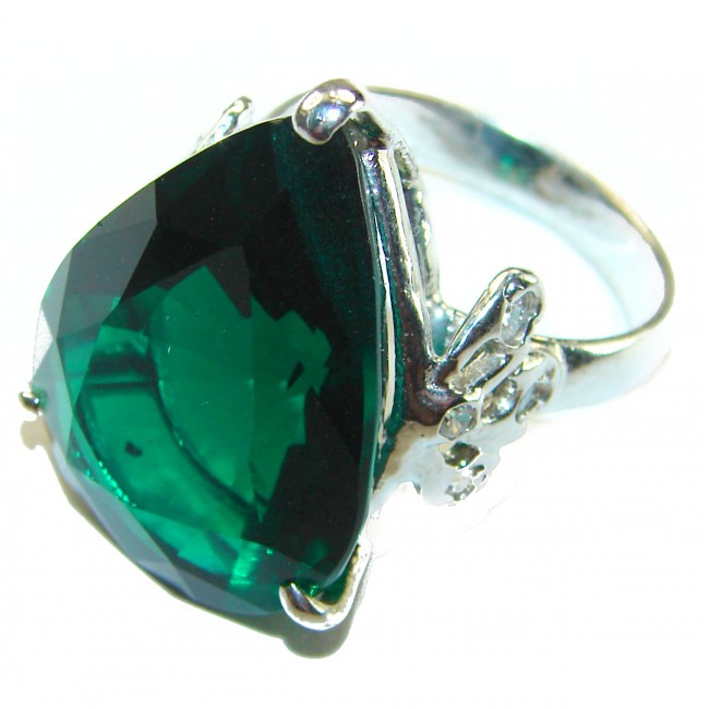 Very Unique 19.6 carat Green Tourmaline from Mozambique .925 Sterling Silver Statement Ring size 7