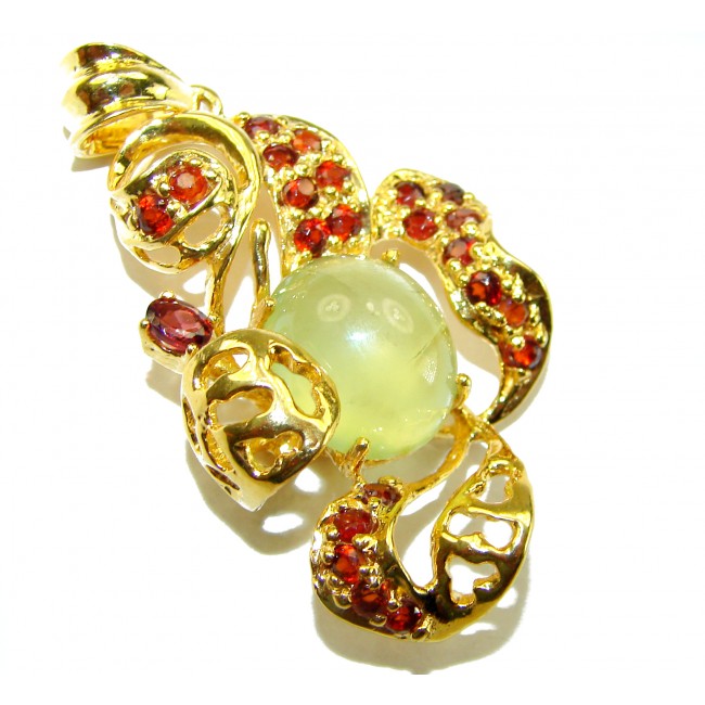 Wise Bliss Authentic 8.6 carat Prehnite Ruby 14K Gold over .925 Sterling Silver handmade Pendant