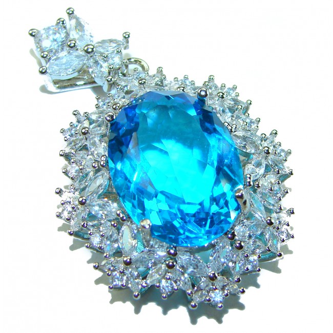 Atlantica 15.5 carat Swiss Blue Topaz .925 Sterling Silver Handcrafted pendant - Close-up of Atlantica 15.5 carat Swiss Blue Topaz pendant in silver.