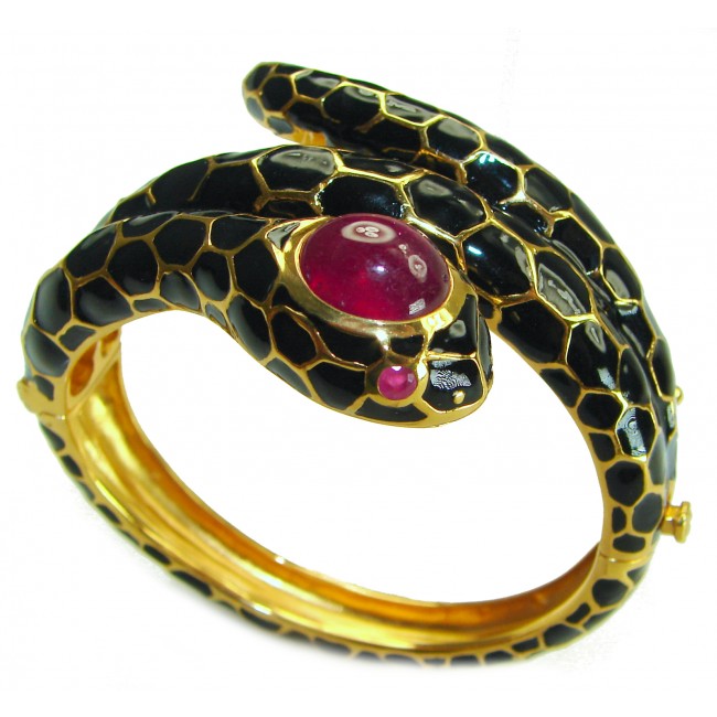 Huge Black Cobra Snake Genuine 8.2 carat natural Kashmir Ruby INLAY ONYX 18K Gold over .925 Sterling Silver handcrafted Bracelet