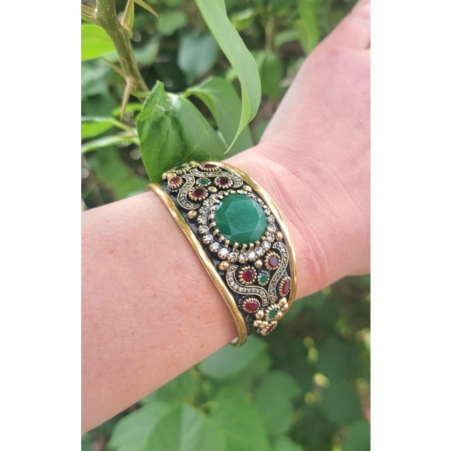 Victorian Style 22.5 carat Emerald & White Topaz .925 Sterling Silver Bracelet / Cuff