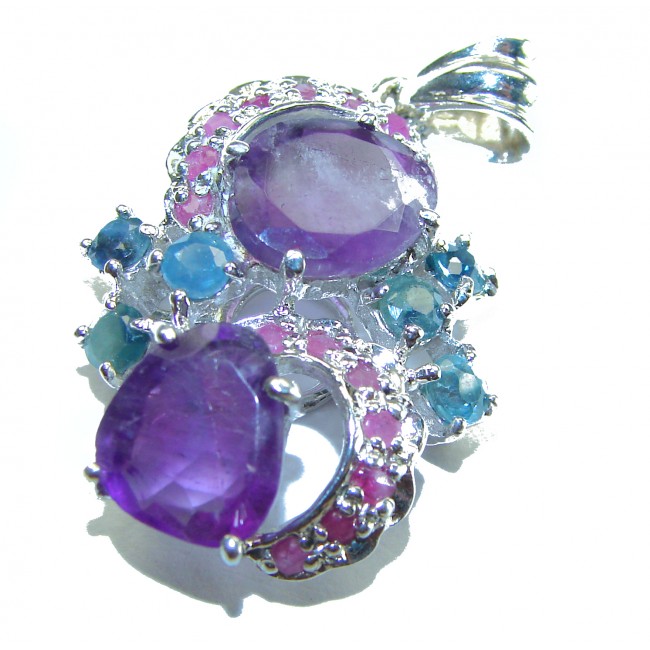 24.5 carat - Amethyst .925 Sterling Silver handcrafted Pendant