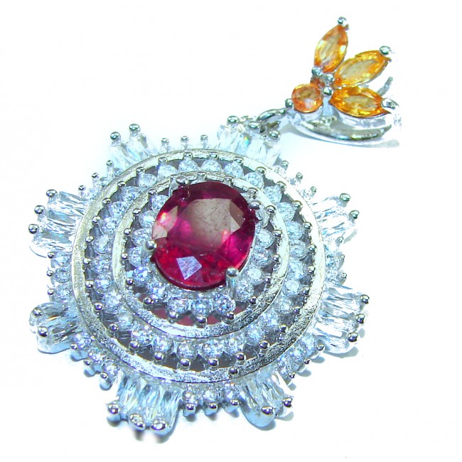Melody - Vintage Design 7.4 CARAT Garnet .925 Sterling Silver handcrafted Pendant - Close-up of Melody vintage garnet pendant with sterling silver setting.