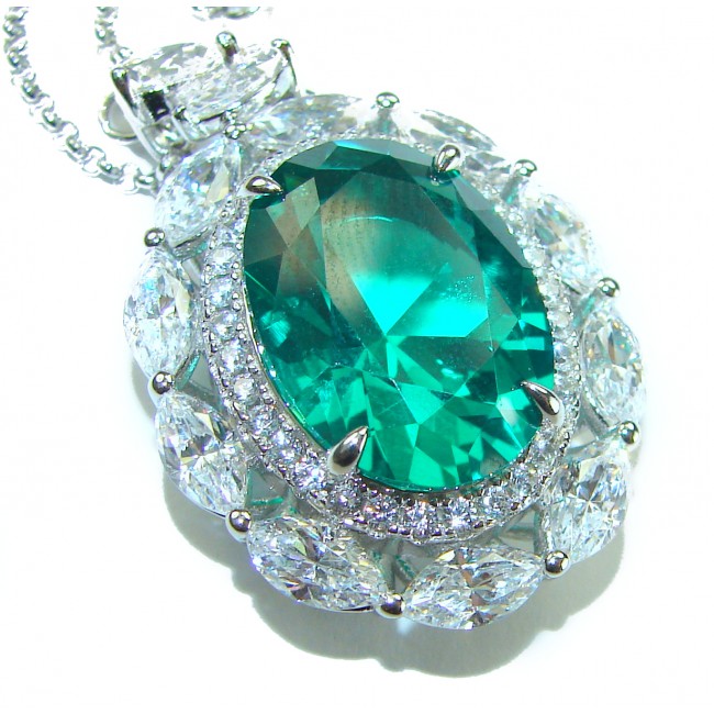 Vintage design - genuine oval cut 22.7 carat Chrome Diopside .925 Sterling Silver handcrafted Necklace