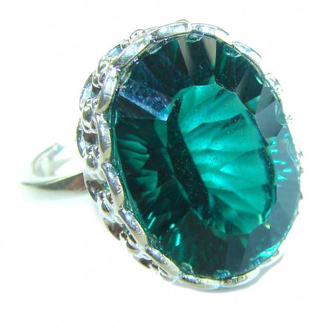 Exotic Beauty oval cut 17.5 carat Helenite .925 Sterling Silver handmade Ring s. 8 adjustable
