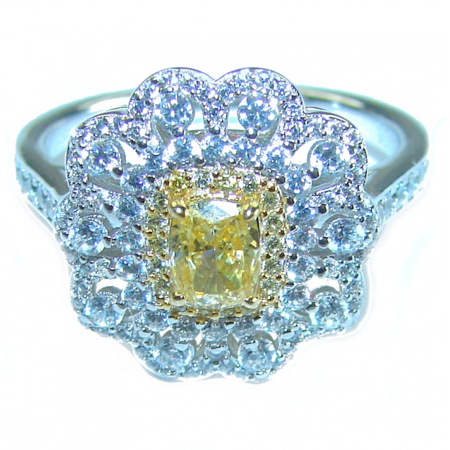 1.10 carat yellow Sapphire .925 Sterling Silver brilliantly handcrafted ring s. 7 1/4 - Close-up of 1.10 carat yellow Sapphire ring in .925 Sterling Silver.