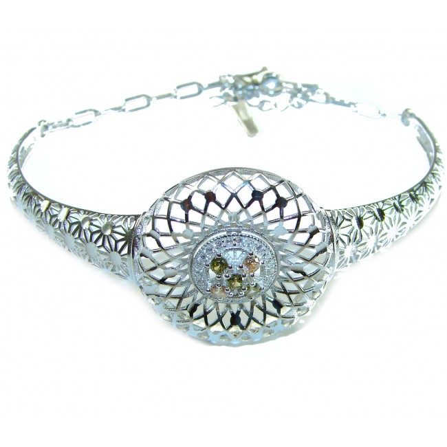 Casablanca - authentic 3.2 carat Yellow Sapphire .925 Sterling Silver Bracelet - Close-up of Casablanca bracelet with 3.2 carat yellow sapphire detailing