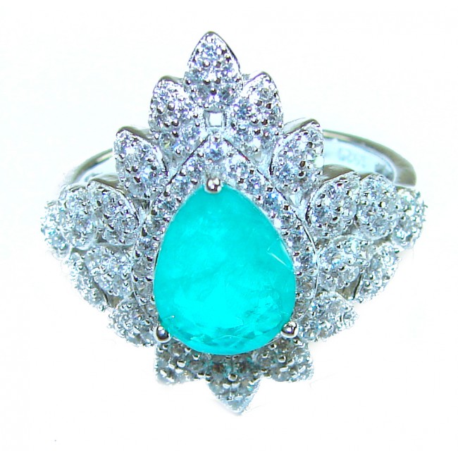 Vintage style - Timless Beauty 4.5 carat Emerald .925 Sterling Silver handcrafted Statement ring s. 7 1/2 - Close-up of vintage style emerald ring with diamond accents.