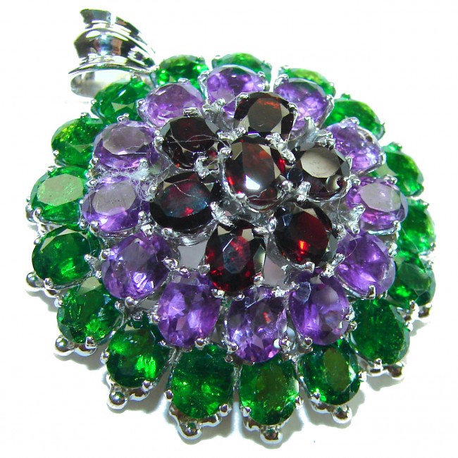 Power of Nature Very Unique 21.5 CARAT Multigem .925 Sterling Silver handcrafted pendant