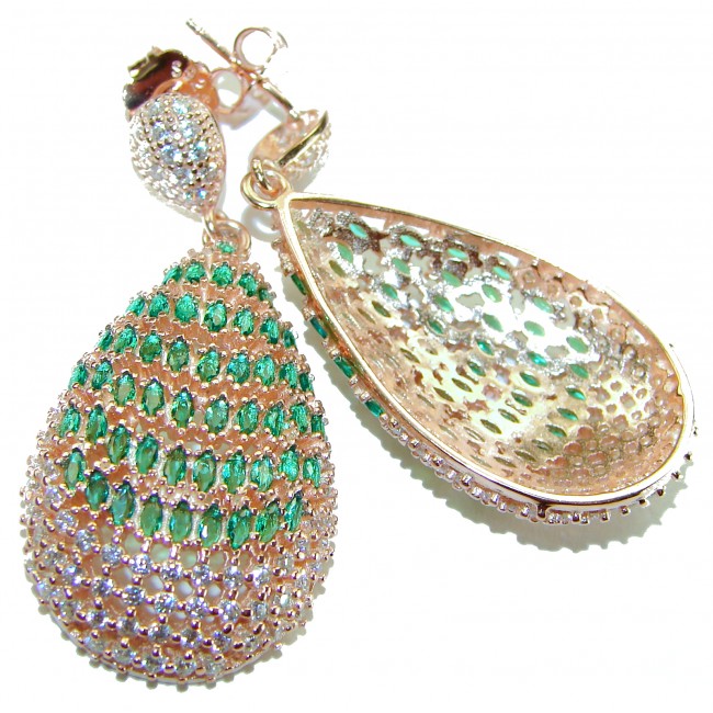 18.8 carat Emerald 18K Rose Gold over .925 Sterling Silver handmade Statement LONG Earrings - Emerald drop earrings, close-up of stones and setting, 18K rose gold.