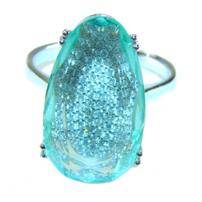 Eau Pure 19.5 carat Green Amethyst .925 Sterling Silver Handcrafted .925 Sterling Silver Handcrafted Ring size 7 - Close-up of 19.5 carat Green Amethyst ring in .925 Sterling Silver.