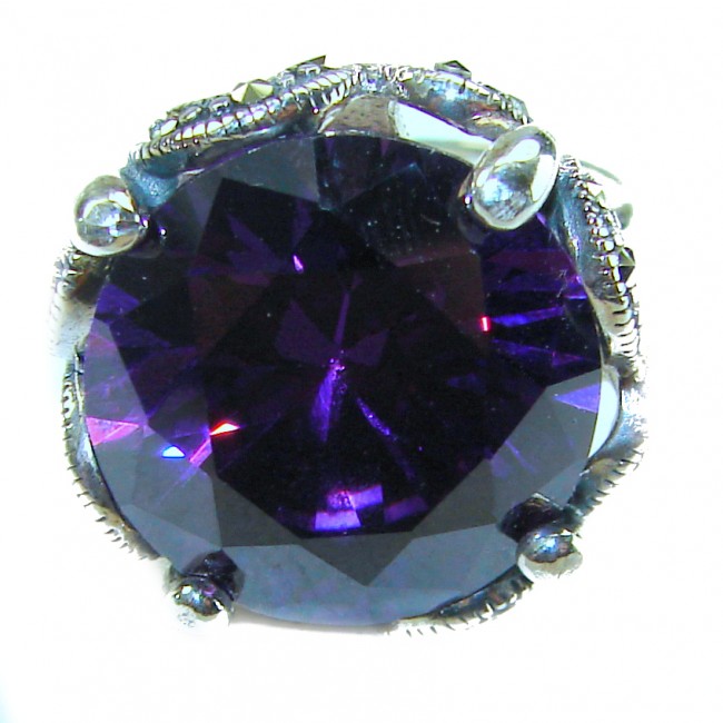 Magic Odyssey 29.5 carat authentic Amethyst .925 Silver handcrafted Statement Ring s. 7 1/2 - Amethyst stone close-up in ornate .925 silver setting.