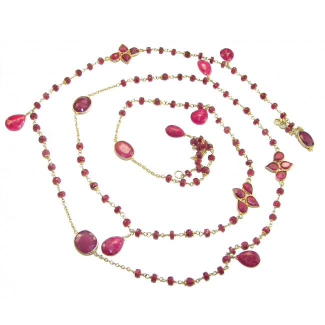 Luxurious natural 40.5 carat Ruby .925 Sterling Silver handmade Statement necklace - Luxurious ruby necklace with gold details, full view.
