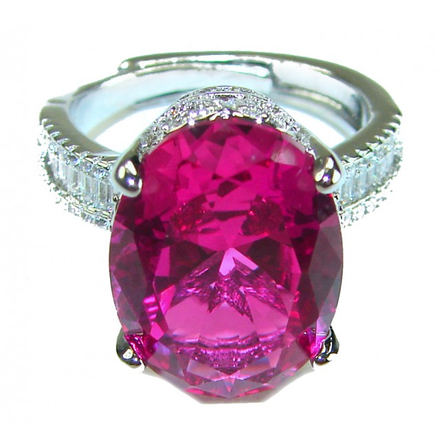 Blooming Beauty 11.8 carat Pink Sapphire .925 Silver handcrafted Cocktail Ring s. 7 - Close-up of Blooming Beauty 11.8 carat pink sapphire ring in .925 silver.