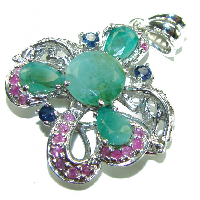 Authentic 12.5 carat Emerald Sapphire .925 Sterling Silver handcrafted Pendant - Emerald sapphire pendant in sterling silver, close-up angle.