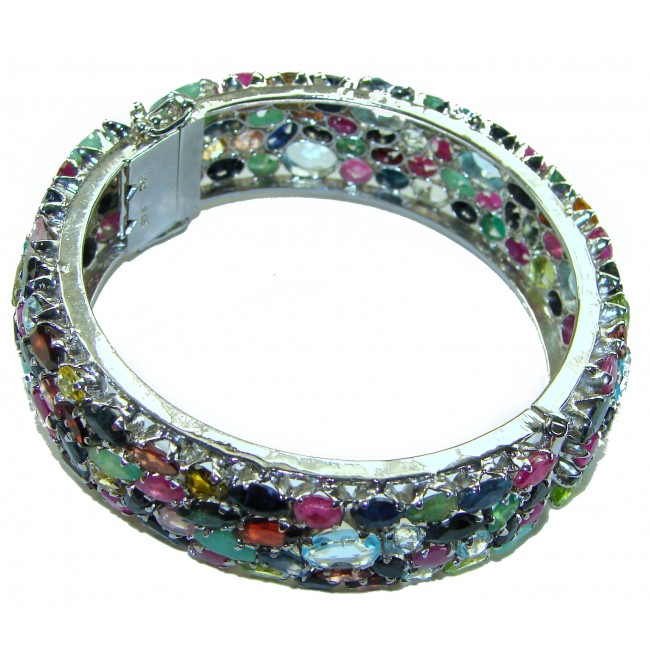 Spectacular 108.5 carat authentic Multigem .925 Sterling Silver handmade bangle Bracelet